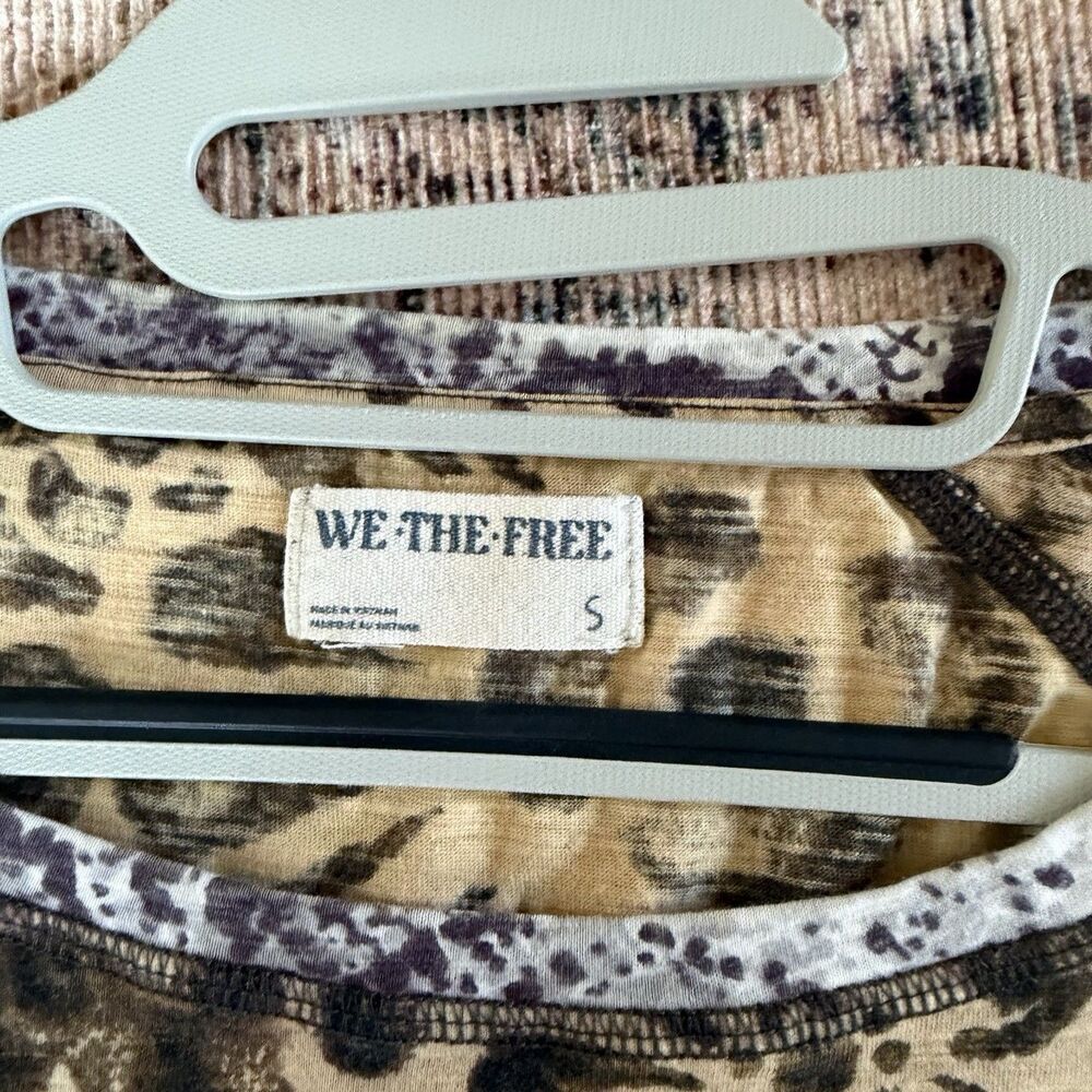 Free People We The Free Wild Thang Tee - Size Small Oversized Animal Print Top - Picture 10 of 12